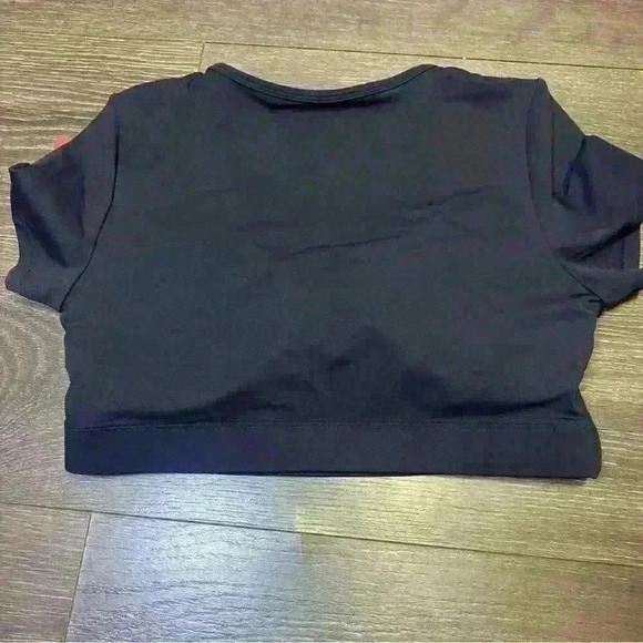 NWT Womens Yoga Workout Crop Tops Slim Fit Tees Short Sleeve Built in Bra Mild - Picture 5 of 5